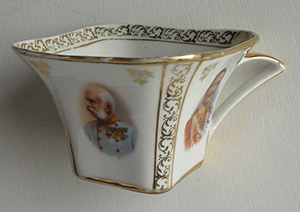 Keramika/sklo/porcelán